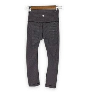 Lululemon Wunder Under Crop Full-On Luxtreme 21" in Hype Stripe Black White.